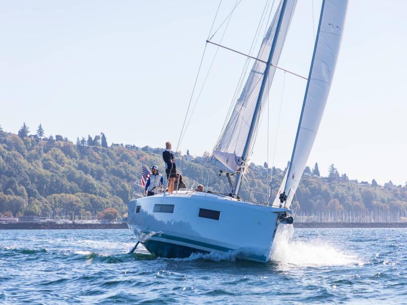 Book yachts online - sailboat - Sun Odyssey 440 - TOLINHO - rent