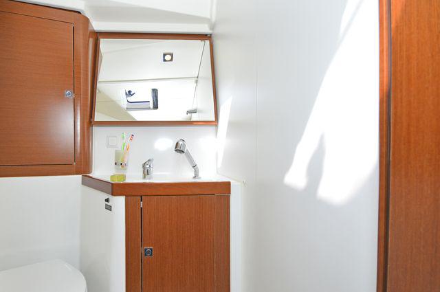 Book yachts online - sailboat - Oceanis 41 - HUSCHEL II - rent