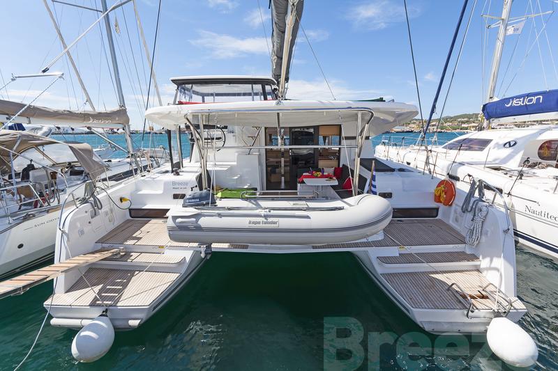 Book yachts online - catamaran - Lagoon 42 A/C &amp; GEN. - BREEZE - rent