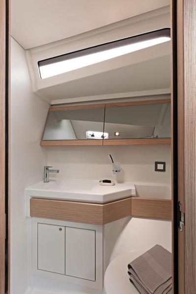 Book yachts online - sailboat - Oceanis 46.1 (5/3) - SALTY KISS - rent