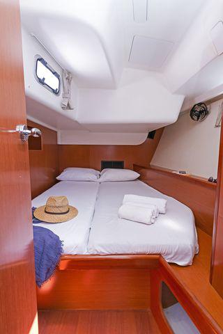 Book yachts online - sailboat - Oceanis 54 AC &amp; GEN - Agamemnon - rent