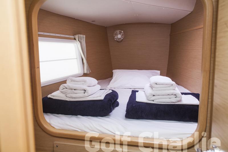 Book yachts online - catamaran - Lagoon 380 - Golf Charlie - rent