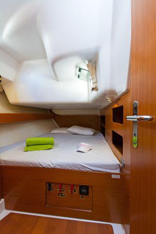 Book yachts online - sailboat - Cyclades 50.5 - Lady Kiki II - rent