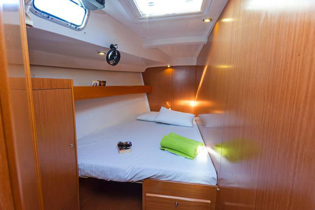 Book yachts online - sailboat - Cyclades 50.5 - Lady Kiki II - rent