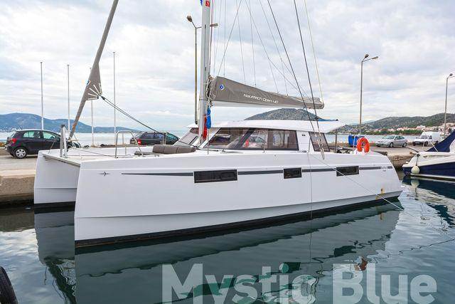 Book yachts online - catamaran - Nautitech Open 40 - MYSTIC BLUE - rent