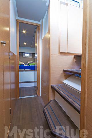 Book yachts online - catamaran - Nautitech Open 40 - MYSTIC BLUE - rent