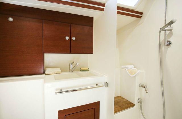 Book yachts online - sailboat - Hanse 400. - AEOLUS - rent