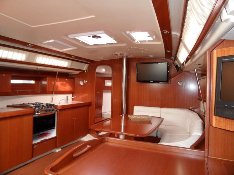 Book yachts online - sailboat - Dufour 425 GL - Oversea - rent