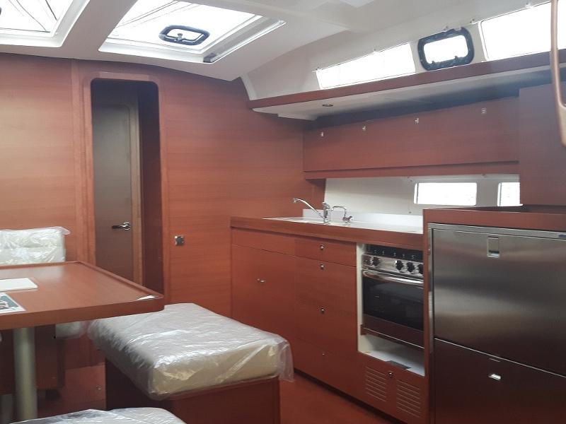 Book yachts online - sailboat - Dufour 460 Grand Large - Sparta - rent