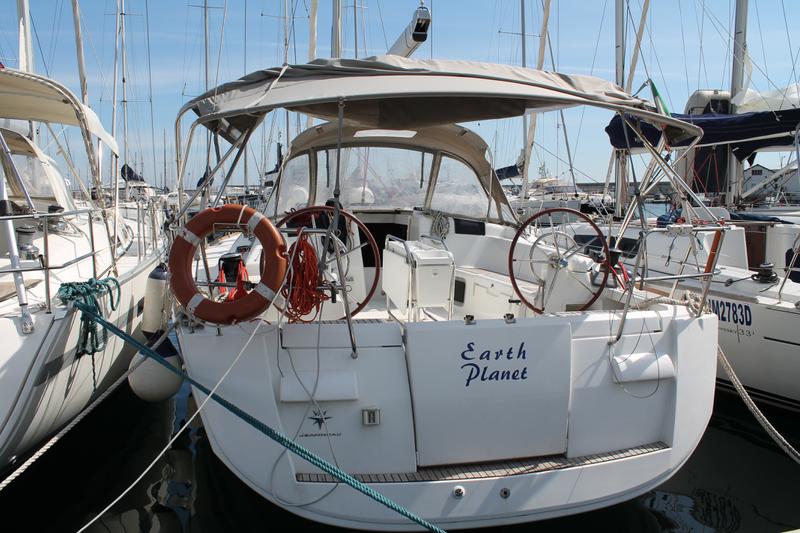 Book yachts online - sailboat - Sun Odyssey 439 - Earth Planet - rent