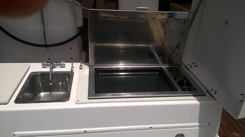 Book yachts online - sailboat - Dufour 460 - Neptune Planet - rent