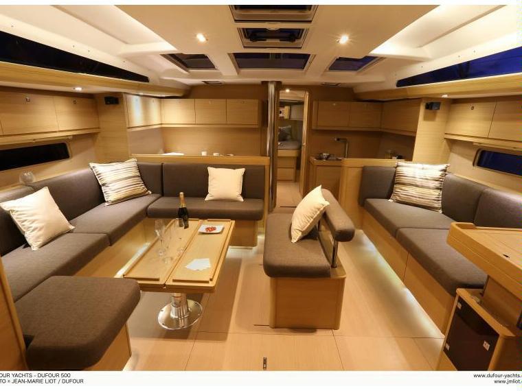 Book yachts online - sailboat - Dufour 512 GL - Dreamer - rent