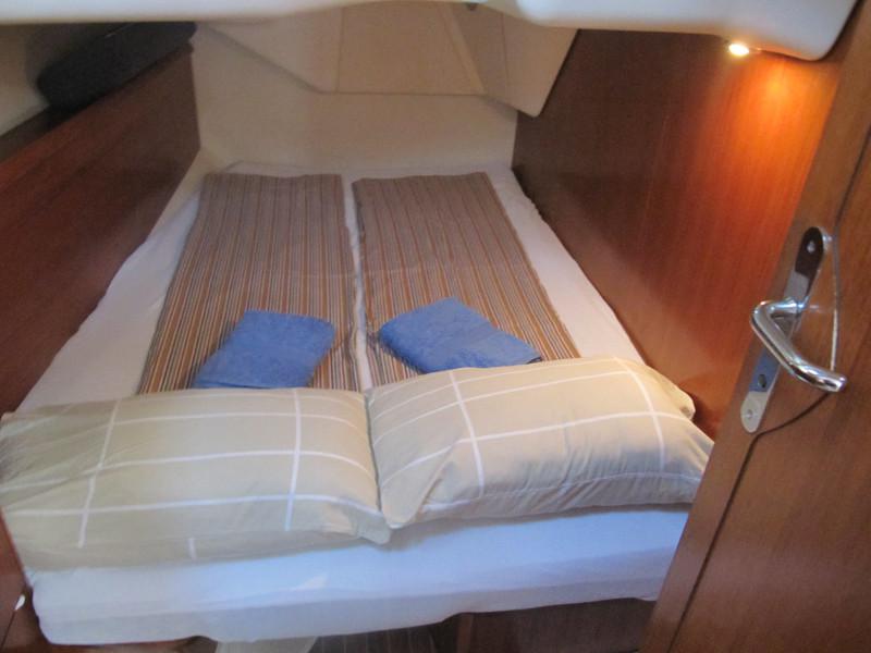 Book yachts online - sailboat - Sun Odyssey 43DS - Angora - rent