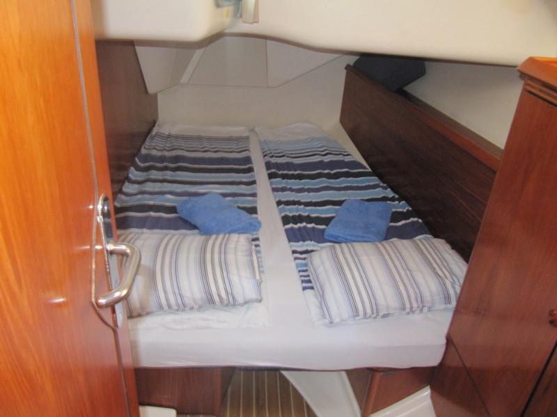 Book yachts online - sailboat - Sun Odyssey 43DS - Angora - rent