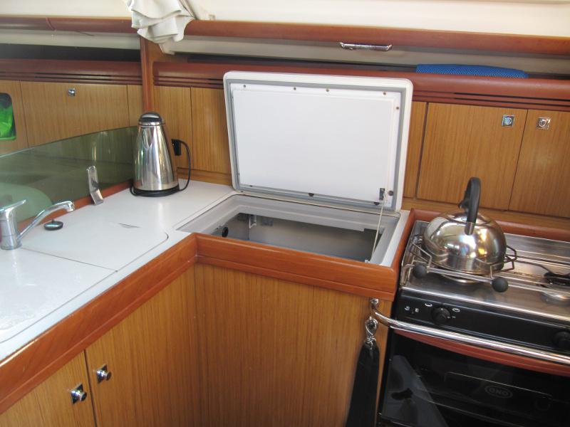 Book yachts online - sailboat - Sun Odyssey 36i - Indulgence - rent