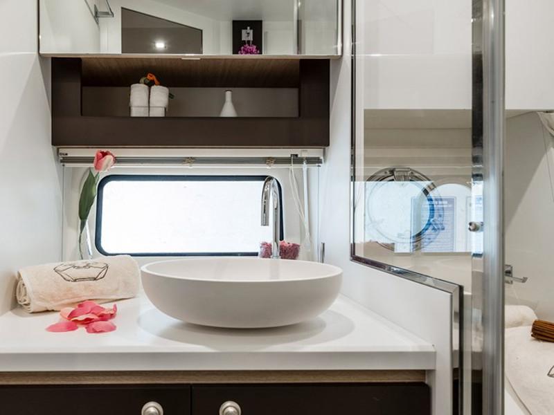 Book yachts online - motorboat - Cranchi Z35 - Vito - rent