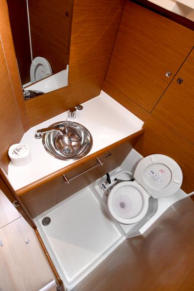 Book yachts online - sailboat - Sun Odyssey 419 - Kiss Kiss - rent