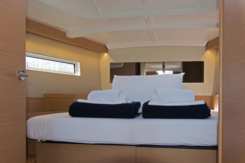 Book yachts online - sailboat - Sun Odyssey 440 - Carlyle - rent