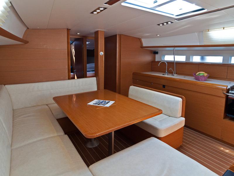 Book yachts online - sailboat - Sun Odyssey 509 - Aqua Kiss  - rent