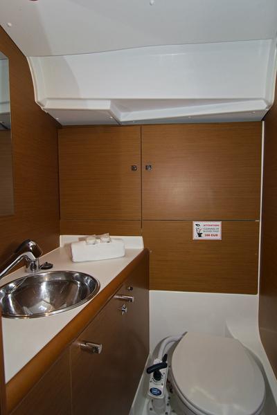 Book yachts online - sailboat - Sun Odyssey 419 - Dorado - rent