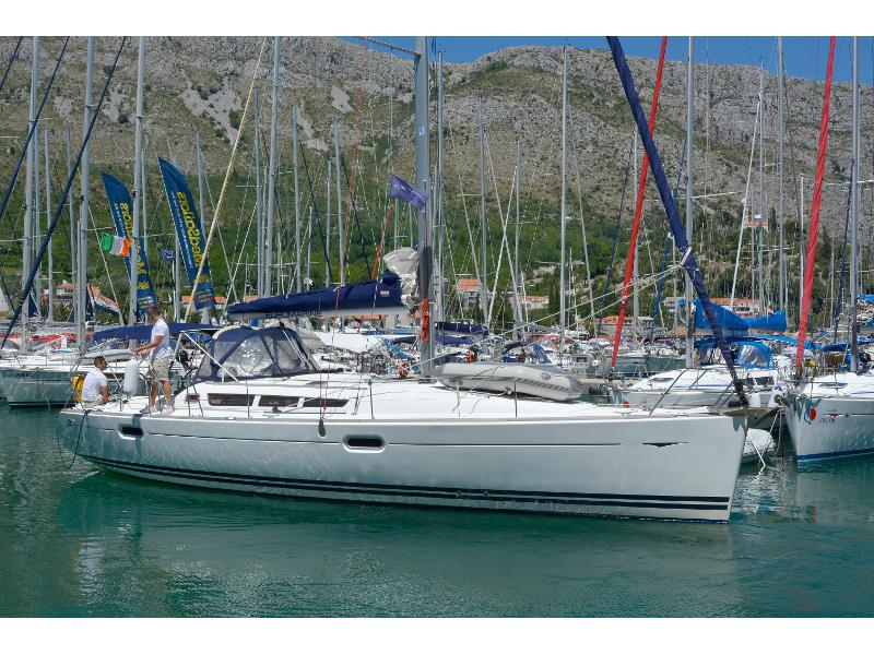 Book yachts online - sailboat - Sun Odyssey 42i - Sea Kiss - rent