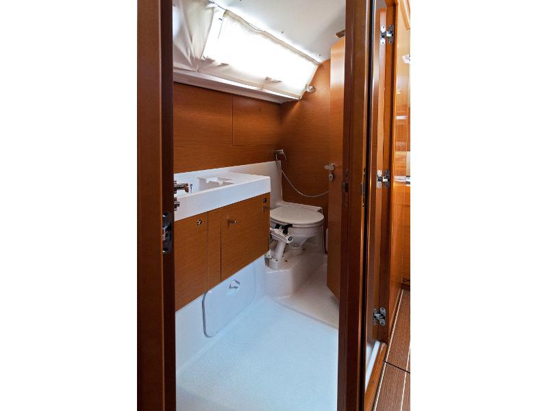 Book yachts online - sailboat - Sun Odyssey 509 - Sky Kiss - rent