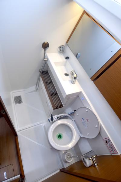 Book yachts online - sailboat - Sun Odyssey 440 - Signum Alfa - rent