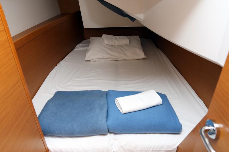 Book yachts online - sailboat - Sun Odyssey 349 - Alfa Kiss - rent