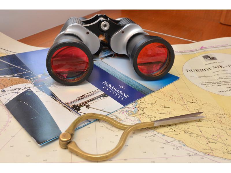 Book yachts online - catamaran - Nautitech 40 - Manuela - rent