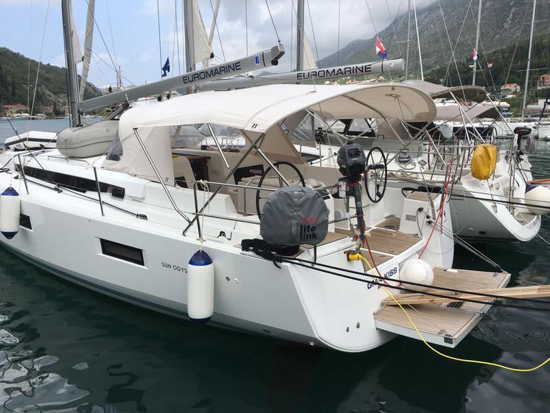 Book yachts online - sailboat - Sun Odyssey 440 - Sigma Kiss - rent