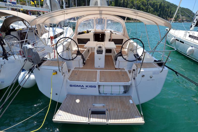 Book yachts online - sailboat - Sun Odyssey 440 - Sigma Kiss - rent