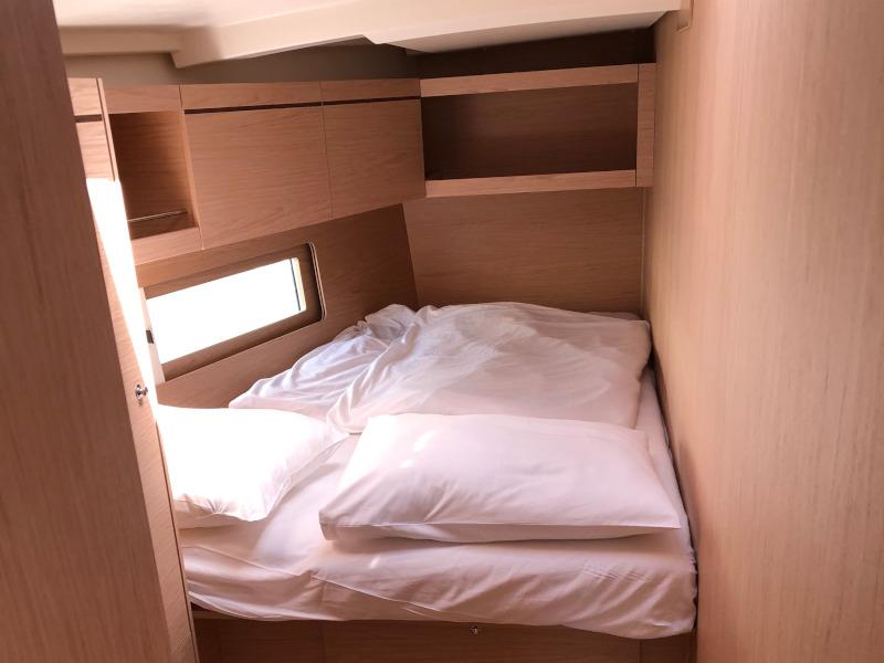 Book yachts online - sailboat - Oceanis 46.1 - Sara - rent