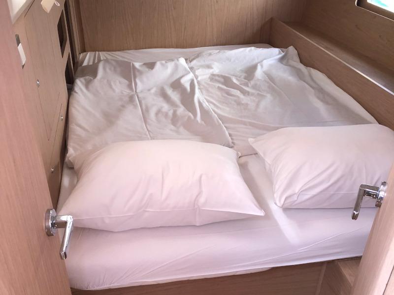 Book yachts online - sailboat - Oceanis 46.1 - Sara - rent