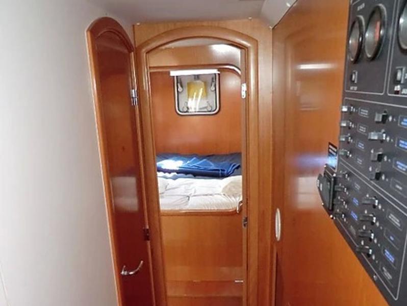 Book yachts online - catamaran - Lagoon 410 - Gemini - rent