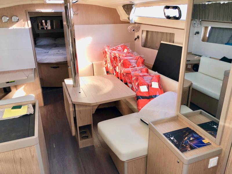 Book yachts online - sailboat - Oceanis 41.1 - Honey - rent