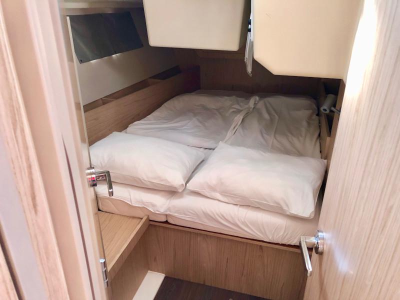 Book yachts online - sailboat - Oceanis 41.1 - Honey - rent