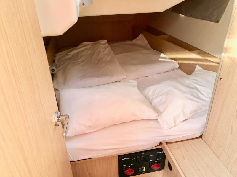 Book yachts online - sailboat - Oceanis 41.1 - Honey - rent