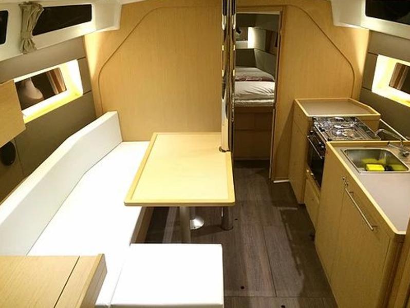 Book yachts online - sailboat - Oceanis 38 - Felina - rent