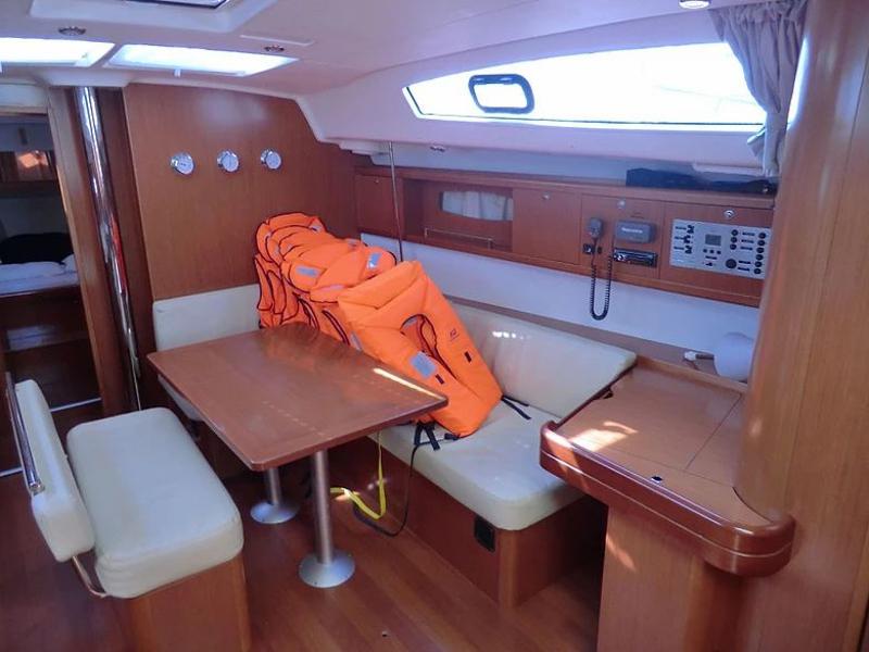 Book yachts online - sailboat - Oceanis 43 Mg - Magnolia - rent