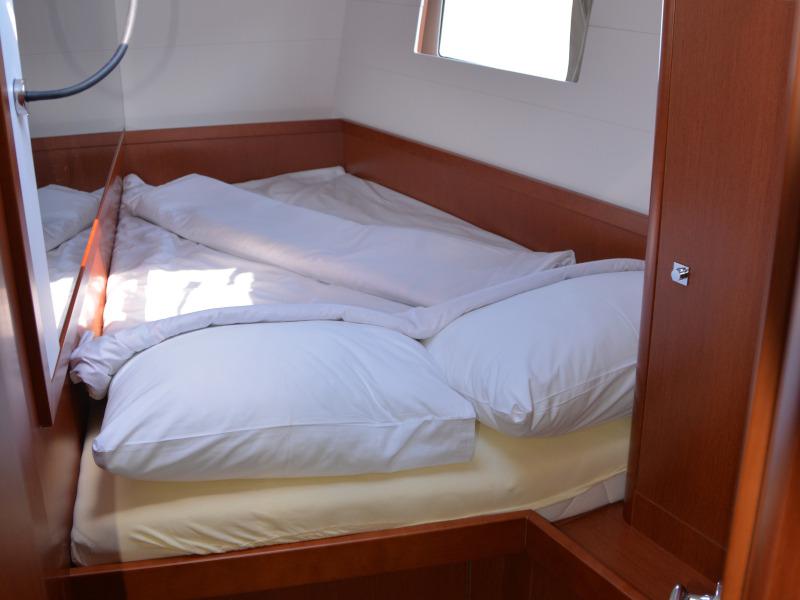 Book yachts online - sailboat - Oceanis 48 - Lucy - rent