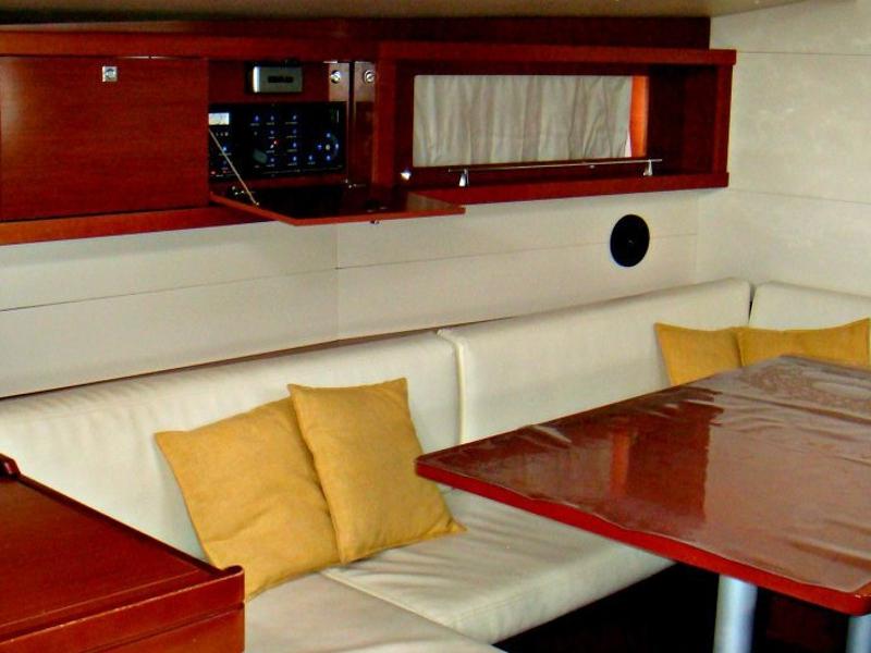 Book yachts online - sailboat - Oceanis 48 - SW - 48O - 12KM - rent