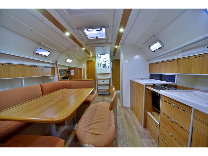 Book yachts online - sailboat - Harmony 47 - Marina - rent