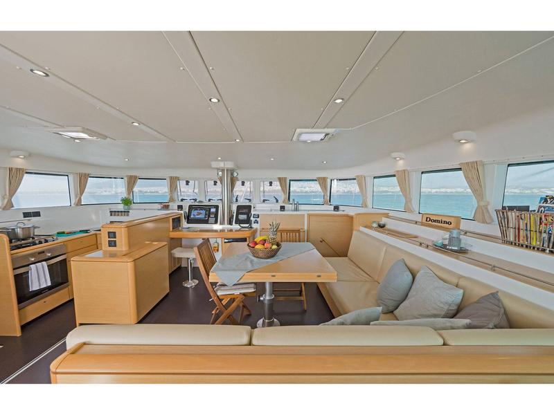 Book yachts online - catamaran - Lagoon 500 - Mystique I - rent