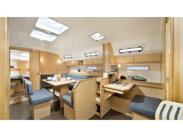 Book yachts online - sailboat - Bavaria 40 Cruiser - Emily-Refit 2020 - rent