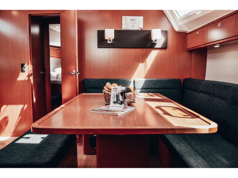 Book yachts online - sailboat - Bavaria Cruiser 46 - DJANGO - rent