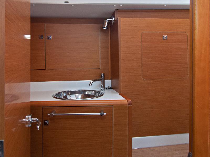 Book yachts online - sailboat - Sun Odyssey 449 - Adria Wave - rent