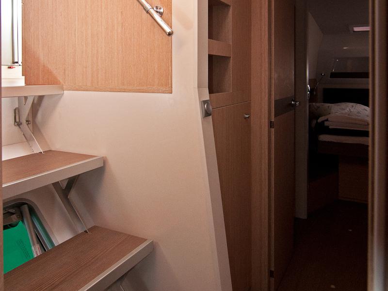 Book yachts online - catamaran - Bali 4.5 - Adria Chicha - rent