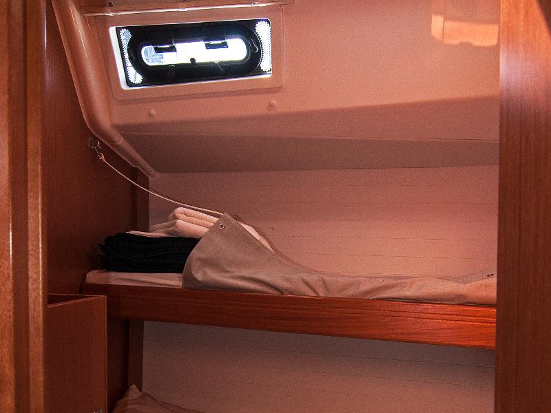 Book yachts online - sailboat - Bavaria Cruiser 51 - Adria Ivana - rent