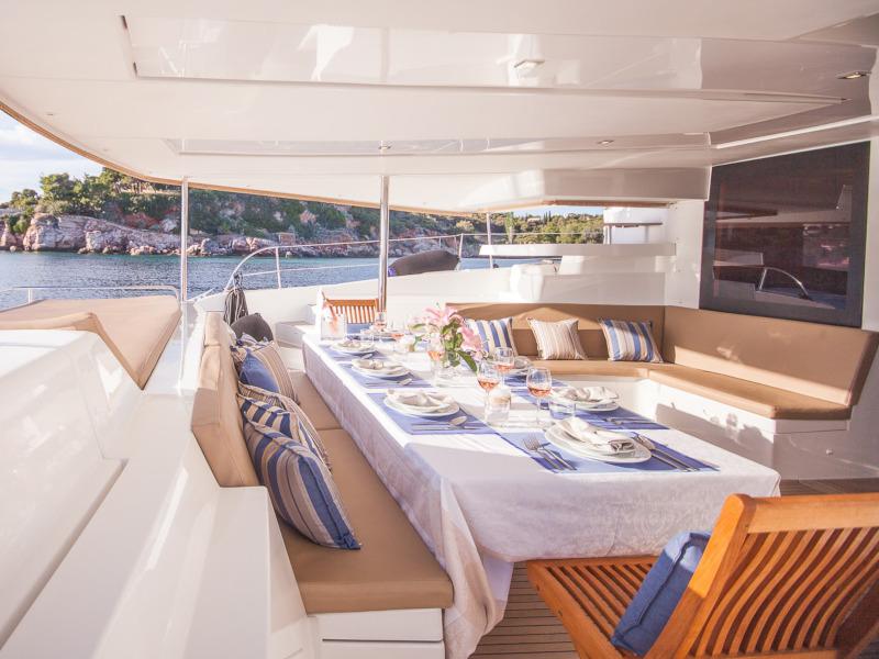 Book yachts online - catamaran - Sanya 57 - 5 cabi version - Highjinks II - rent