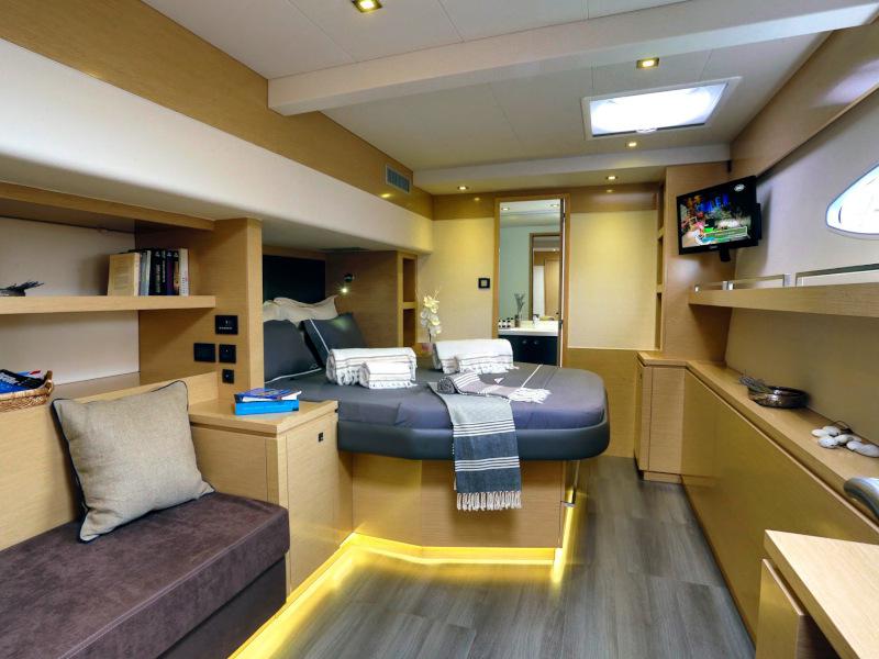 Book yachts online - catamaran - Sanya 57 - 4 cabin version - Highjinks - rent